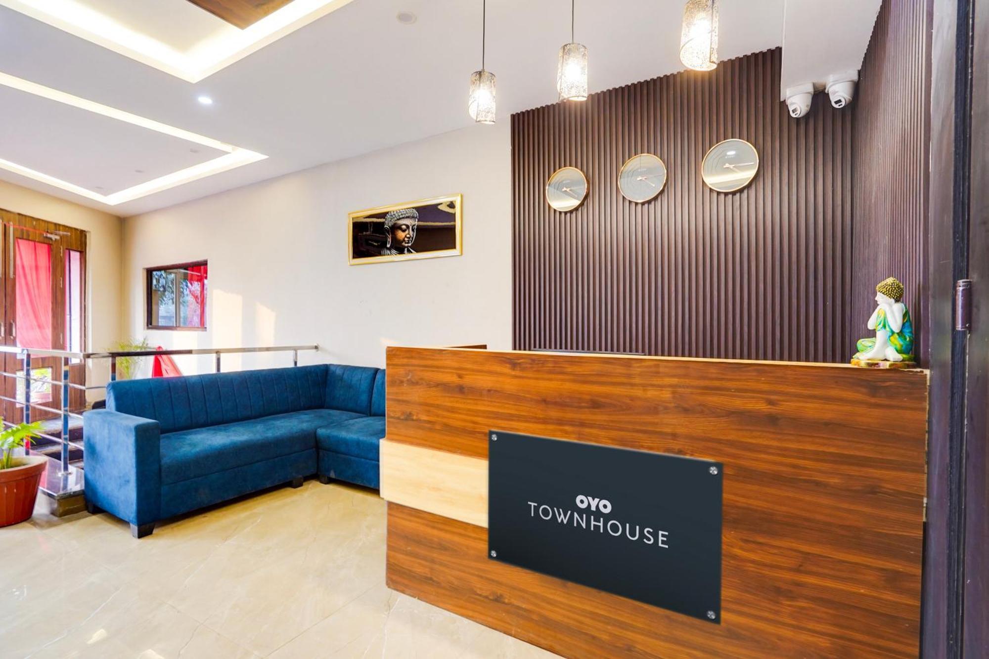 Super Townhouse The Royal Casa Hotel Ghaziabad Eksteriør billede